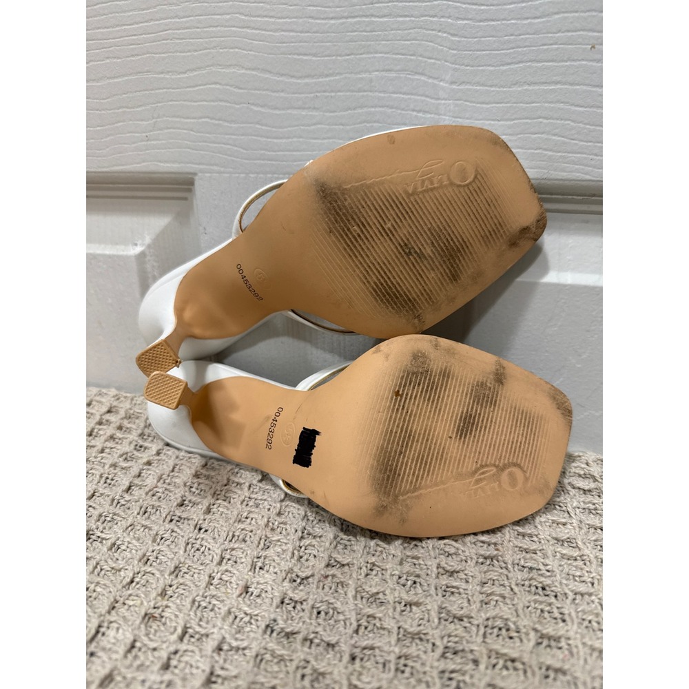 Olivia Jaymes Thong Heel Sandal White Square Toe Stiletto Mules Size 5.5 - Picture 6 of 8